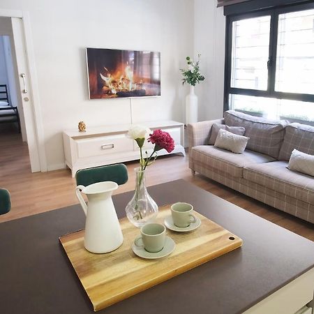 Lujoso Hogar Cerca Del Casco Antiguo De La Ciudad Apartment Валенсия Екстериор снимка